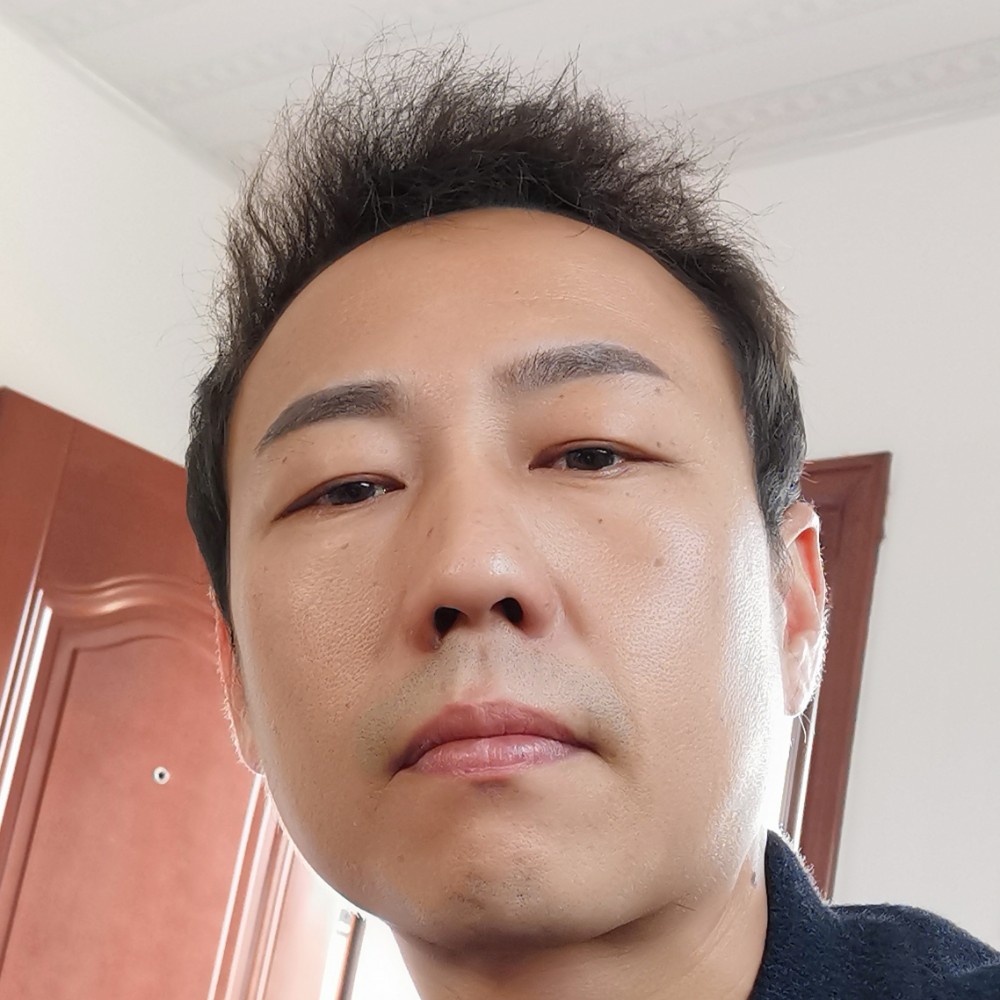 自觉拾忆枫叶的照片