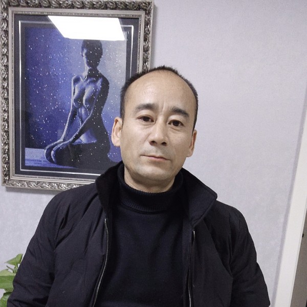 花瓣拾忆爱撒娇的照片