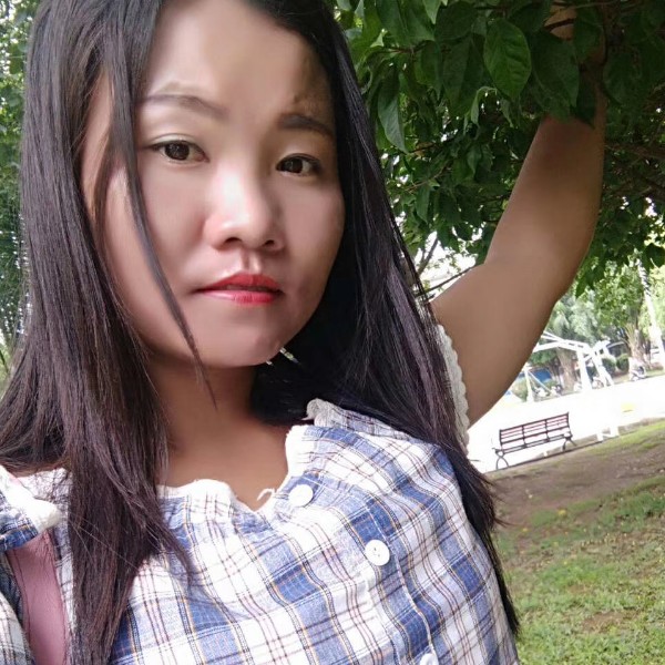 云南女孩的照片