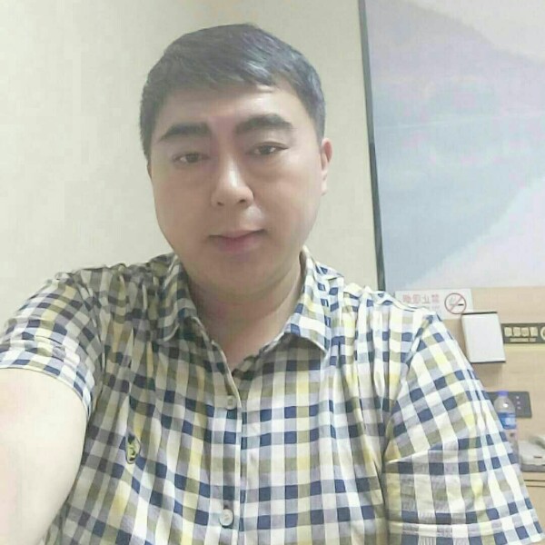 华龙圣锋钰的照片