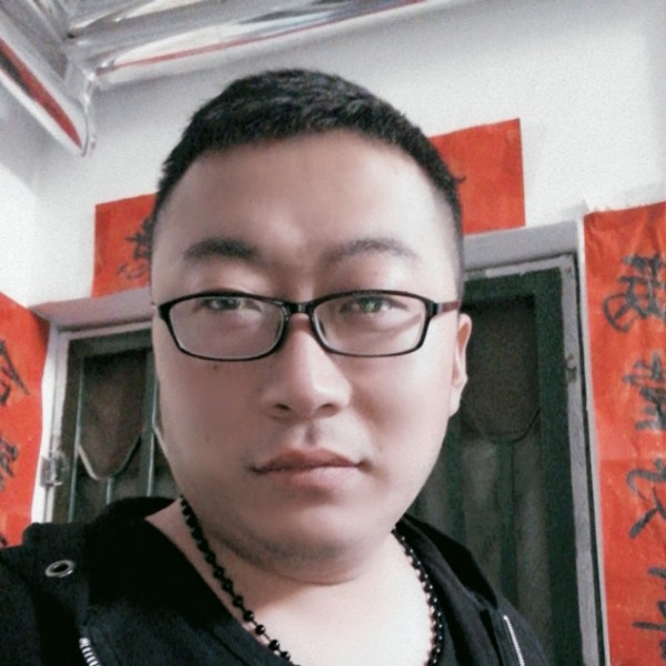 默默凉笙的照片