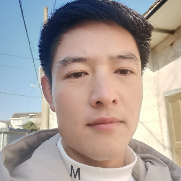 长颈鹿改变花痴的照片