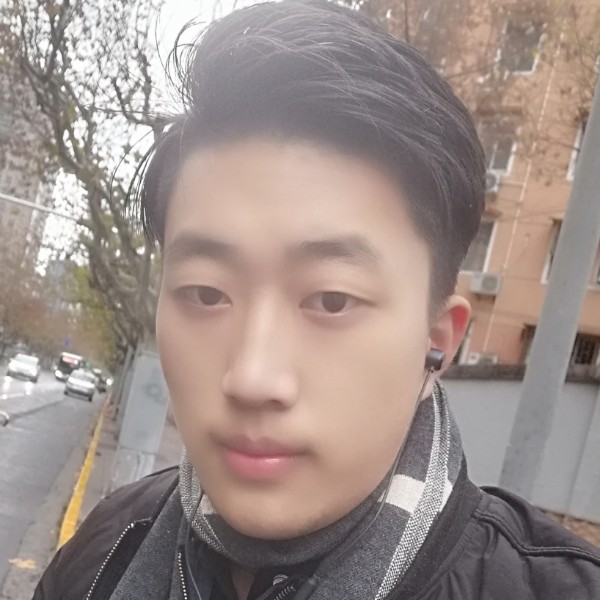 四叶٩的照片