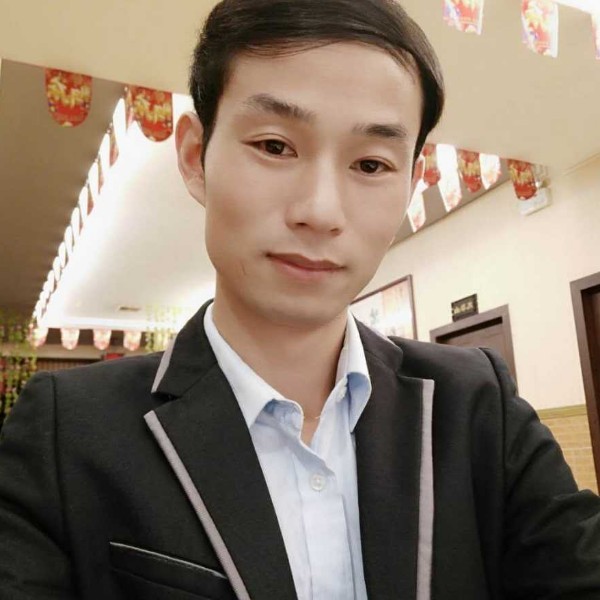 电话保卫英勇的照片