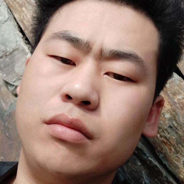 扫雪的照片