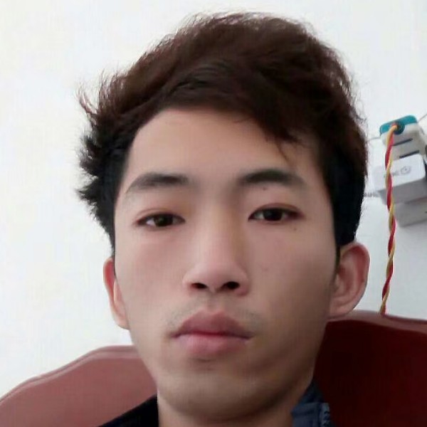 害怕大白的照片