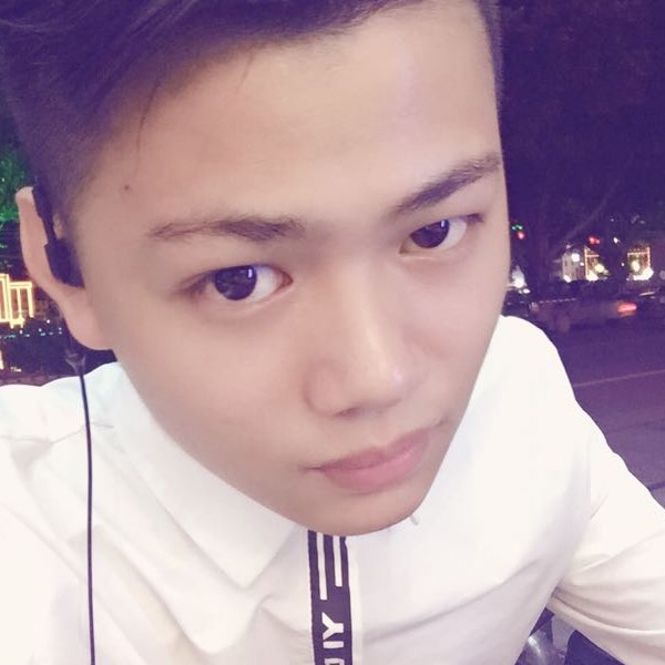 俊逸凝眸香氛的照片