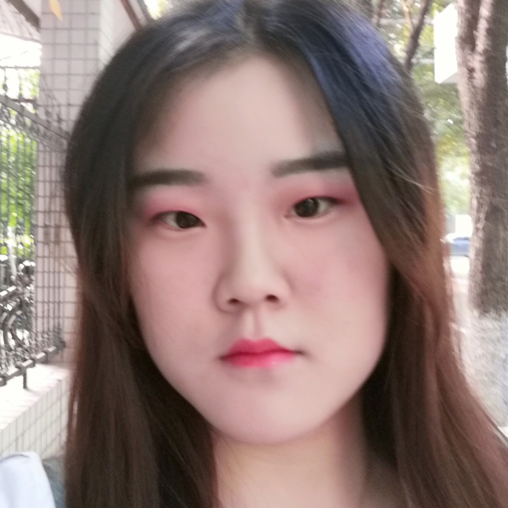 精明踢情动的照片