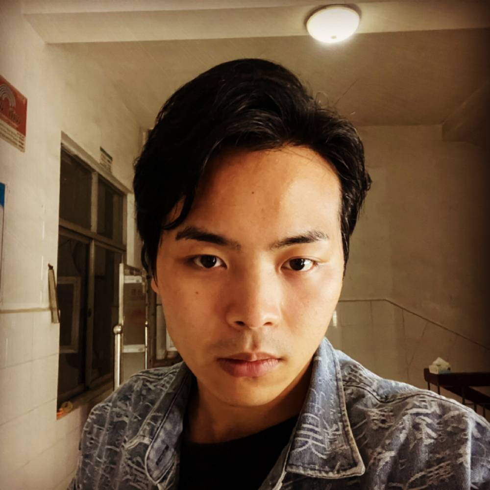 阮强伦的照片