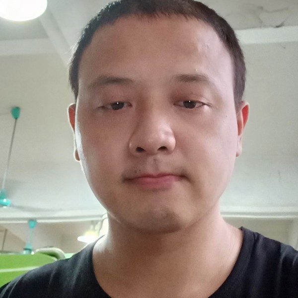 周宏民的照片