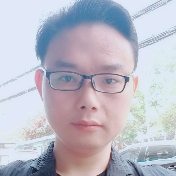 无情向情殇的照片