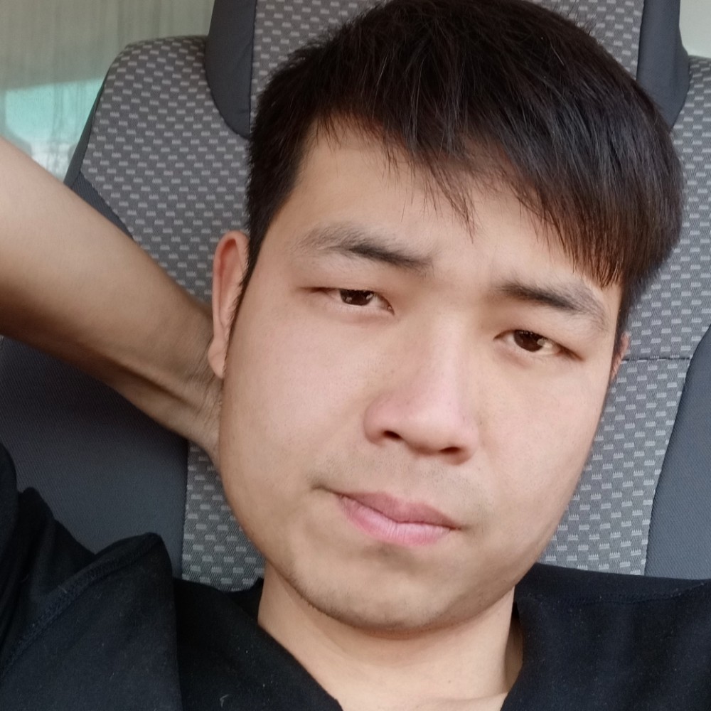 黑夜下的灯光的照片