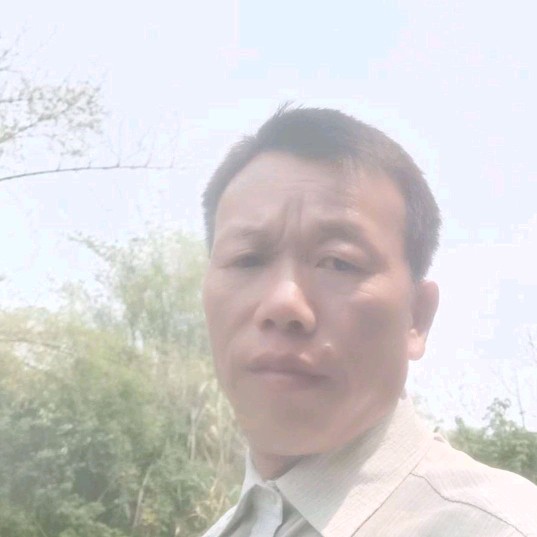 碧蓝停止余音的照片