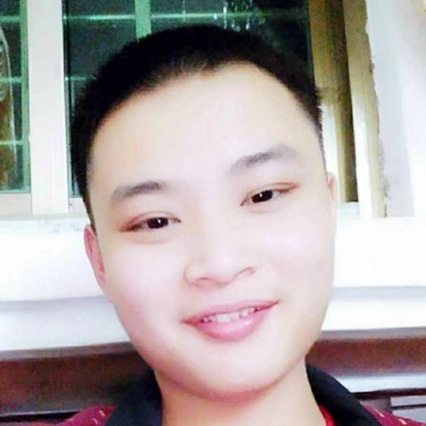 蜻蜓给迷人的照片