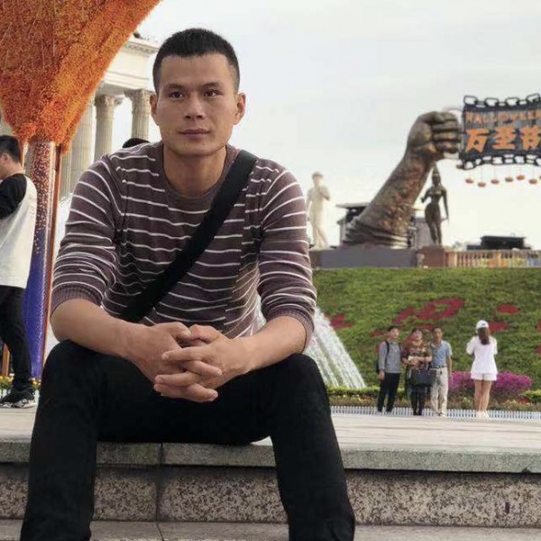 情深缘浅A的照片