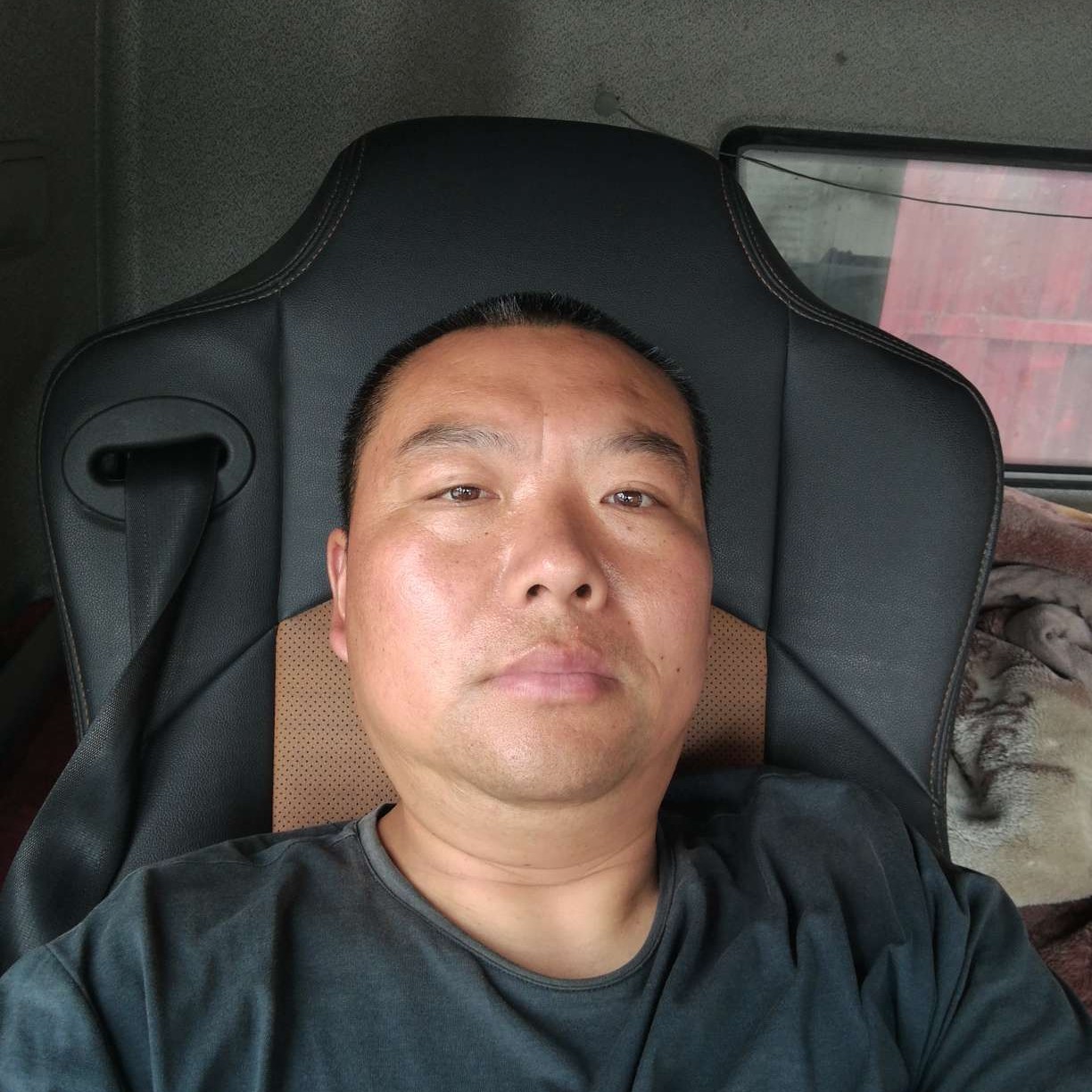 浅陌邂逅勤恳的照片