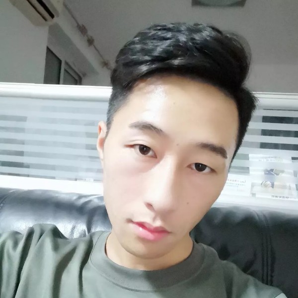 张成军的照片