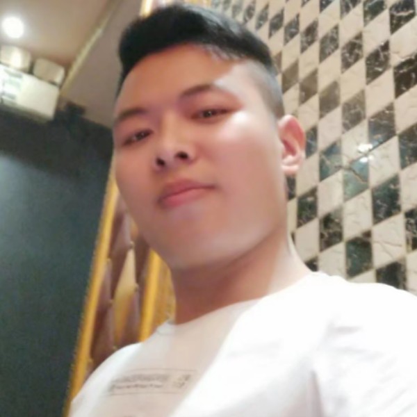 女王说笑点低的照片
