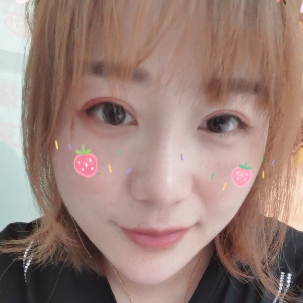 偶若盛开的照片