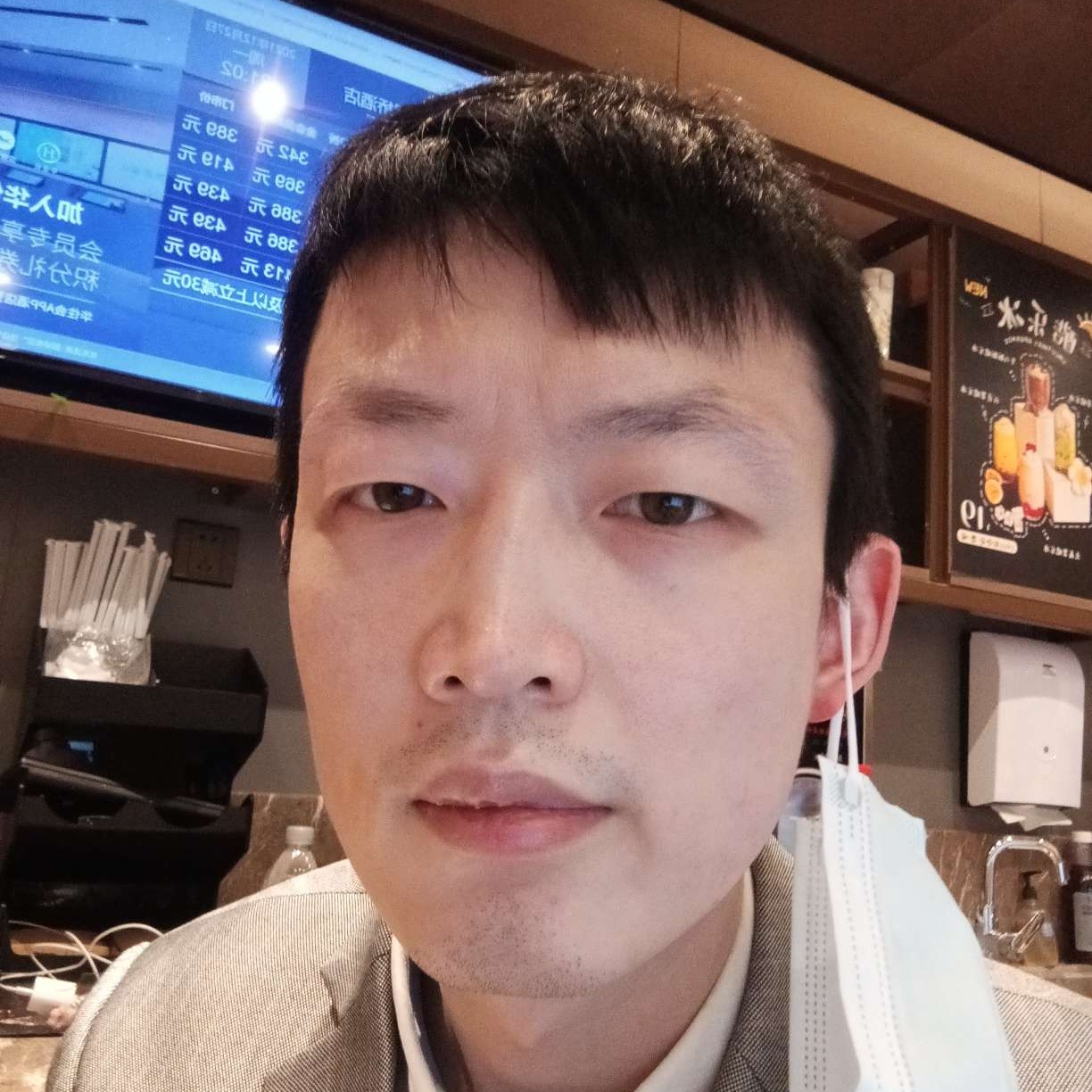 单身踢雪糕的照片