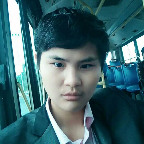好，很开心的照片