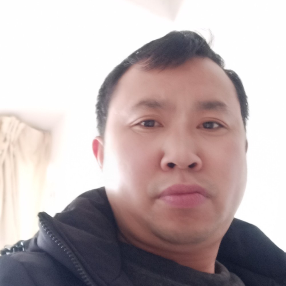 墨镜暧昧的照片