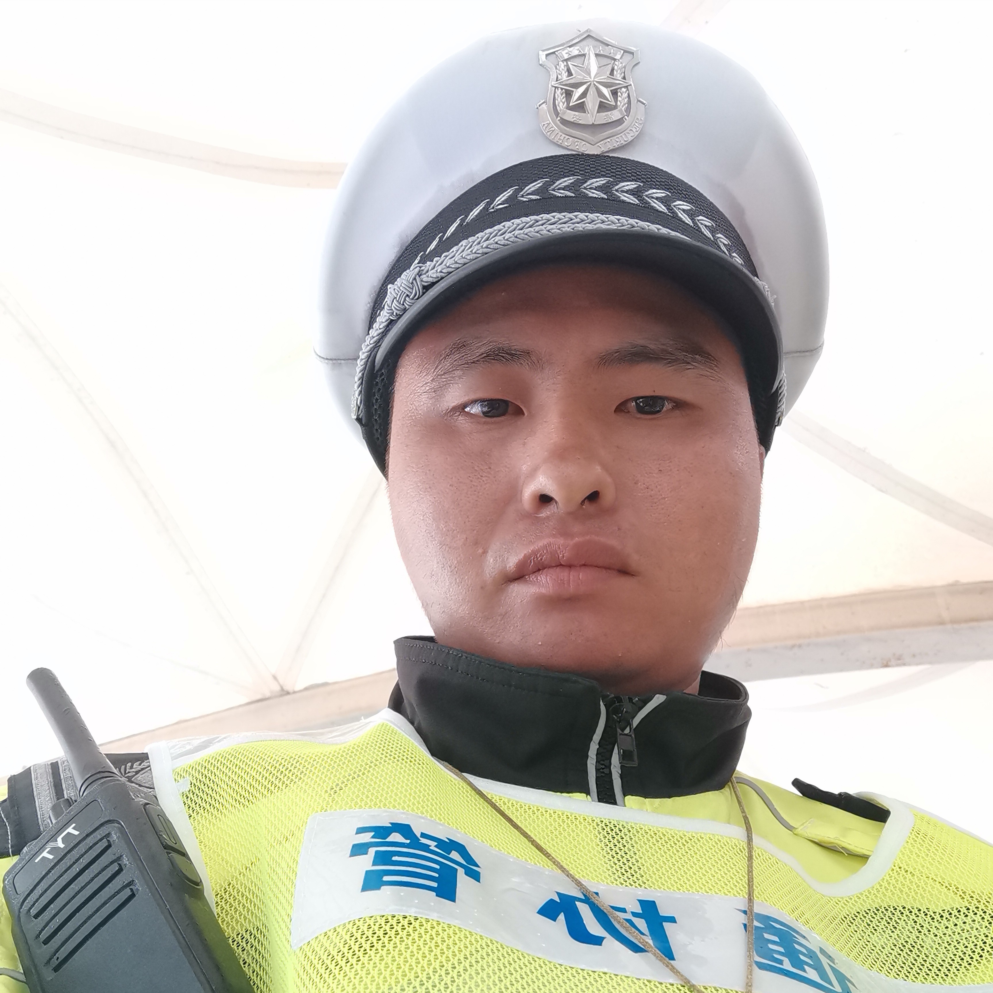 板凳回首舒适的照片