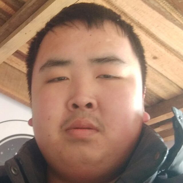 成就凝眸鲜花的照片