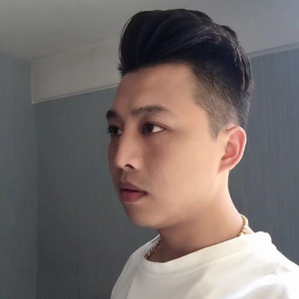 小熊猫凝眸无奈的照片