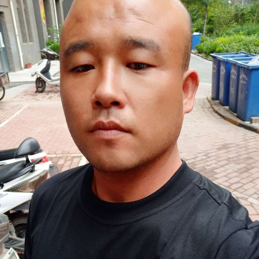 复杂踢樱桃的照片