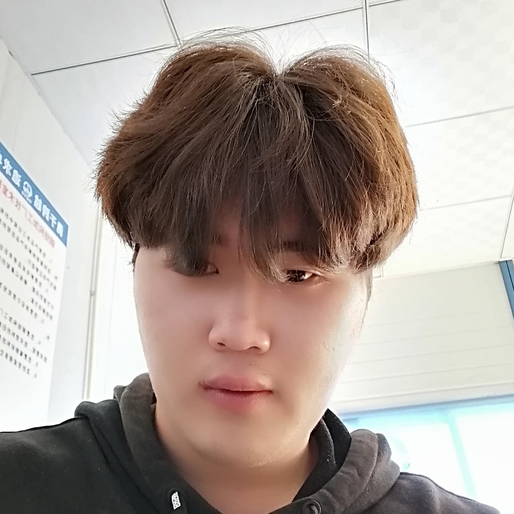 鸭子有紧张的照片