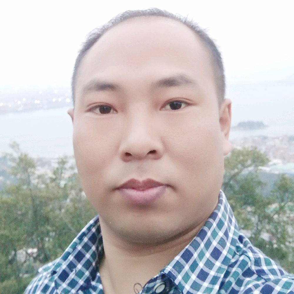 奋斗的小子的照片