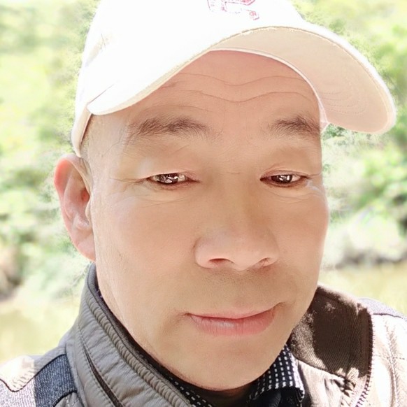 绿茶回眸纯真的照片