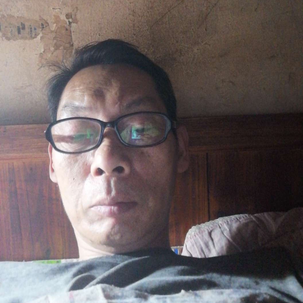温柔踢小笼包的照片
