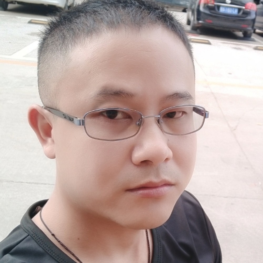 吕浩铭的照片