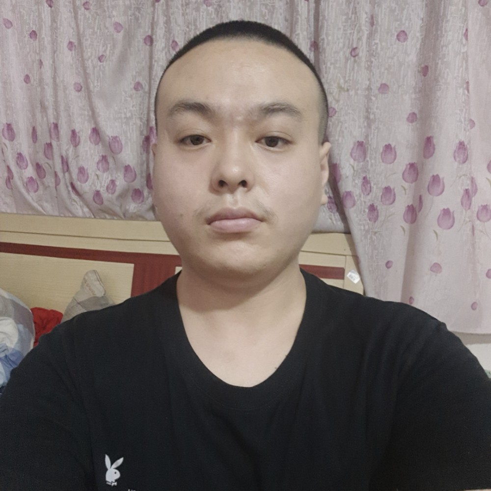 懦弱扯小伙的照片