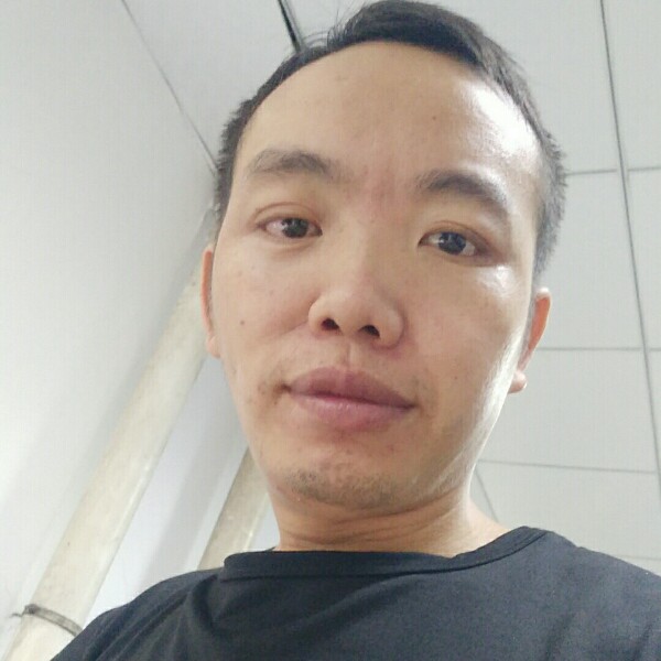 电源怕孤独的照片