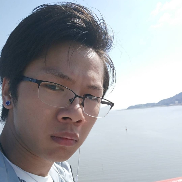 Curious心的照片