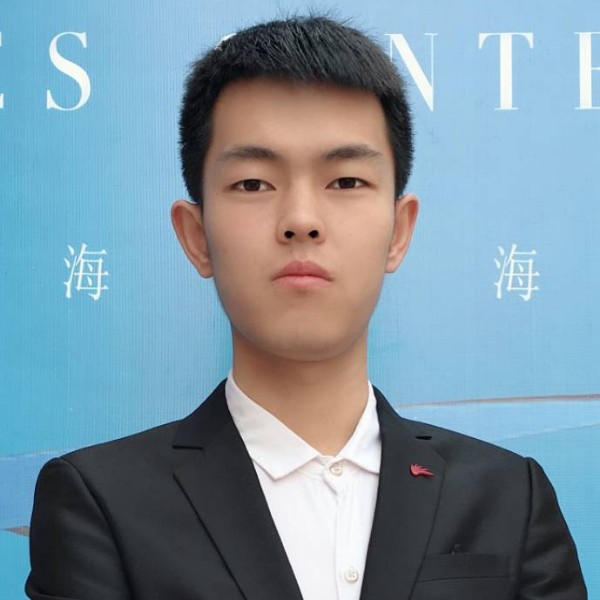 宁愿自己的照片