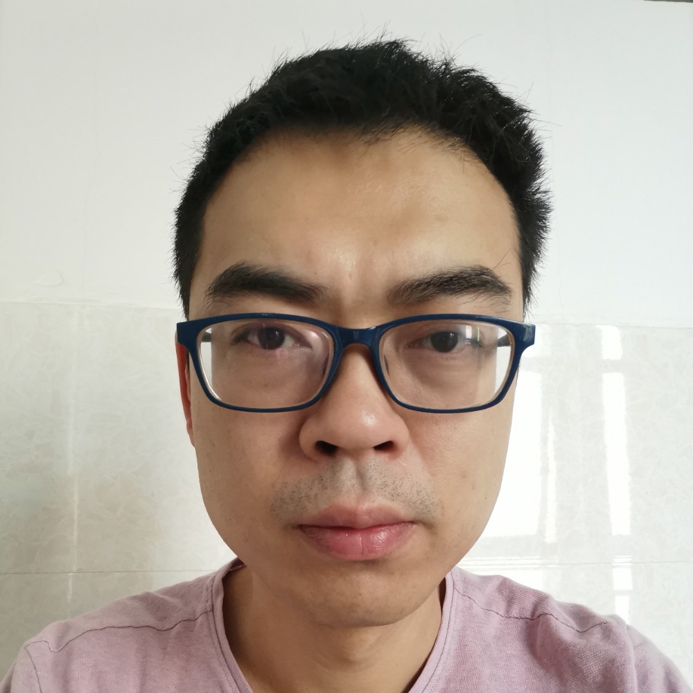 白衣侠的照片