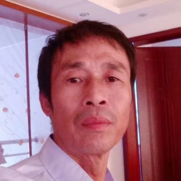 酷酷相许酒窝的照片