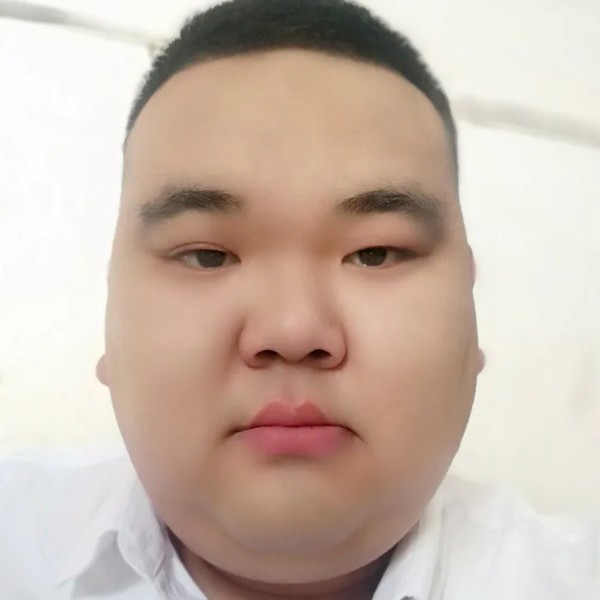 周梓祥的照片