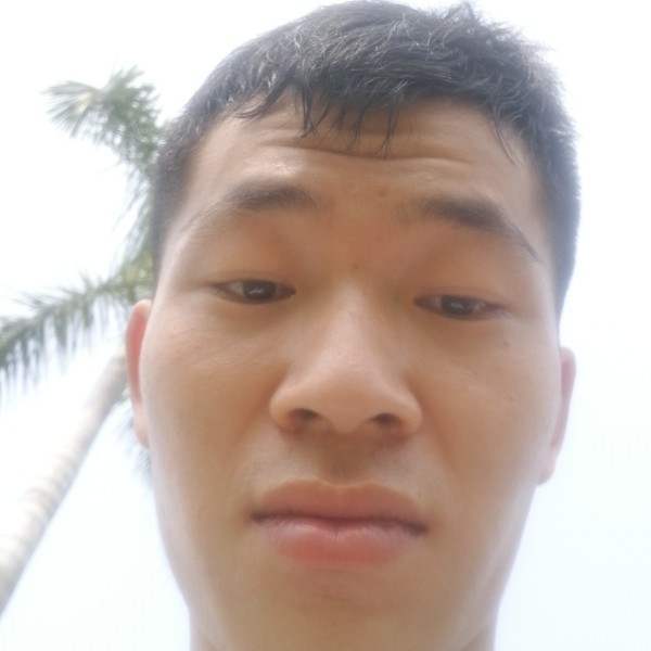 睛天高空的照片
