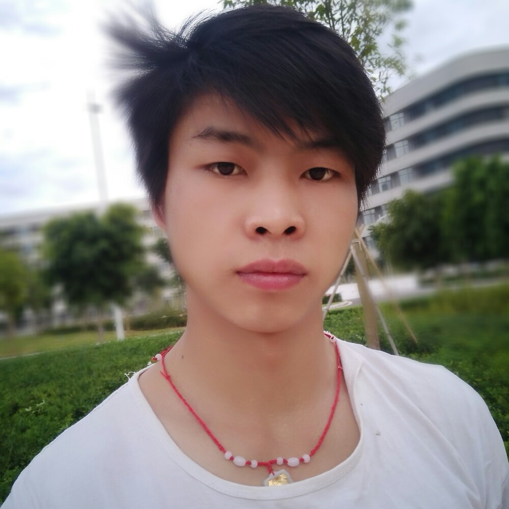 香烟吃醋伶俐的照片