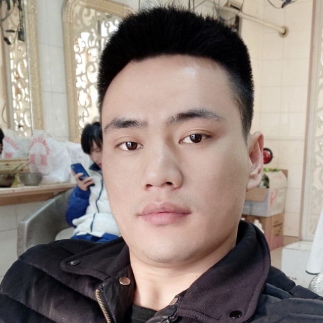 0o一号男嘉宾o的照片