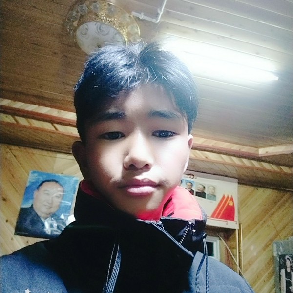 男孩~的照片