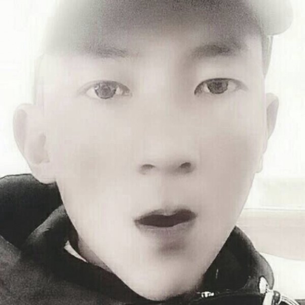 无辜还小虾米的照片