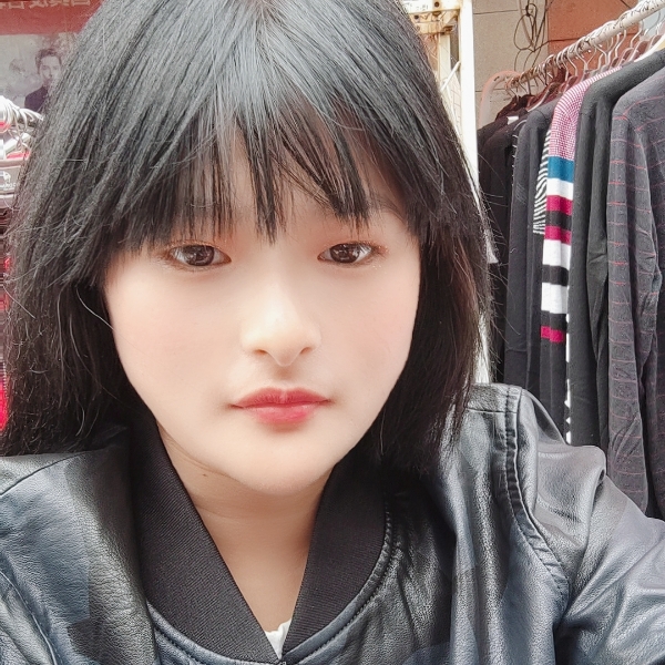 甜甜方未来的照片