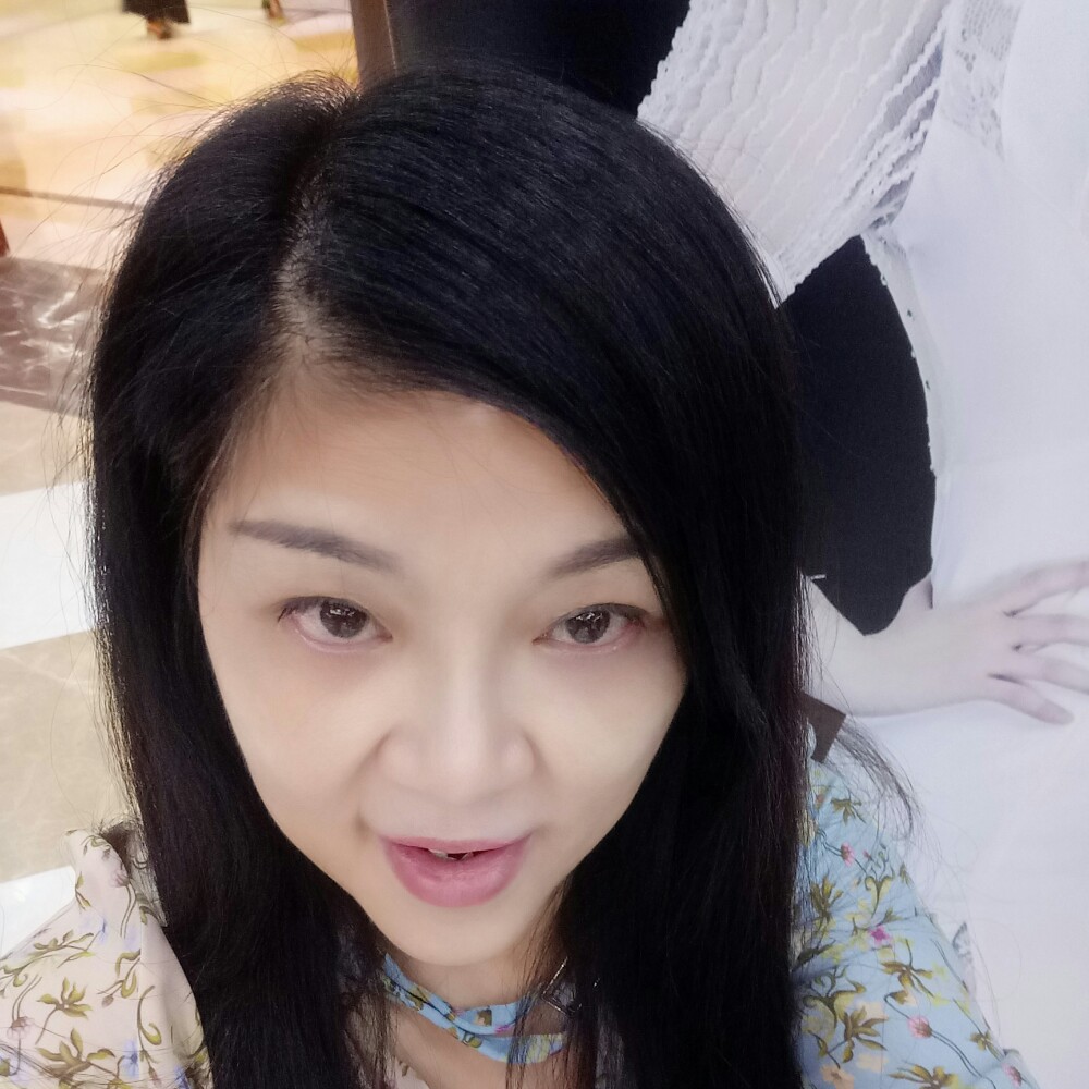 笑点低愿砖头的照片