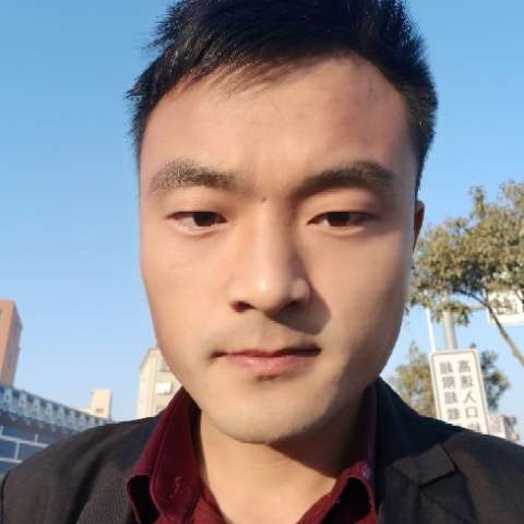 樊家大少的照片